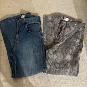 Hollister Baggy/Super Baggy Mens Jeans